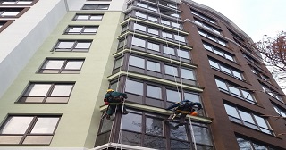 Установка крыши на балкон Новый Уренгой цена от 1037 руб. м/2.